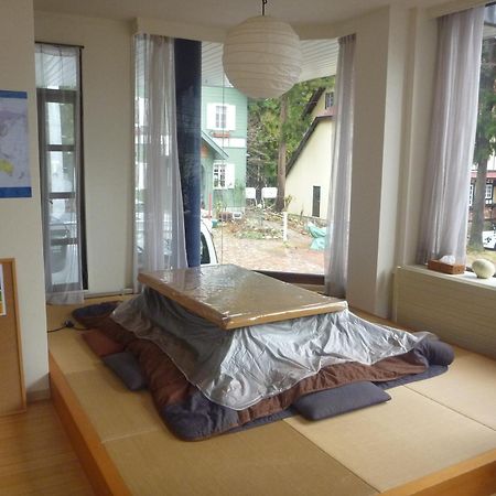 K'S House Hakuba Alps - Travelers Hostel Екстер'єр фото