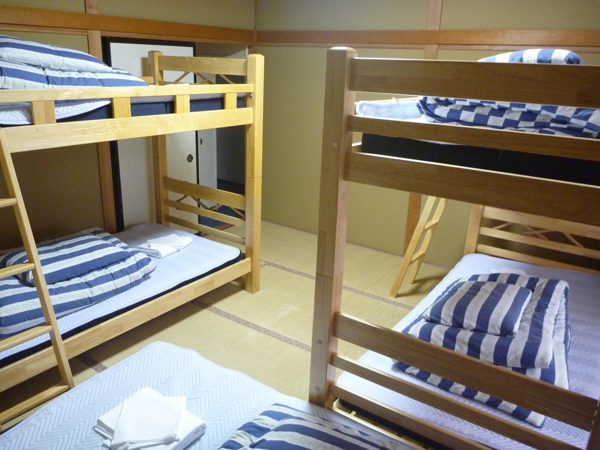 K'S House Hakuba Alps - Travelers Hostel Екстер'єр фото