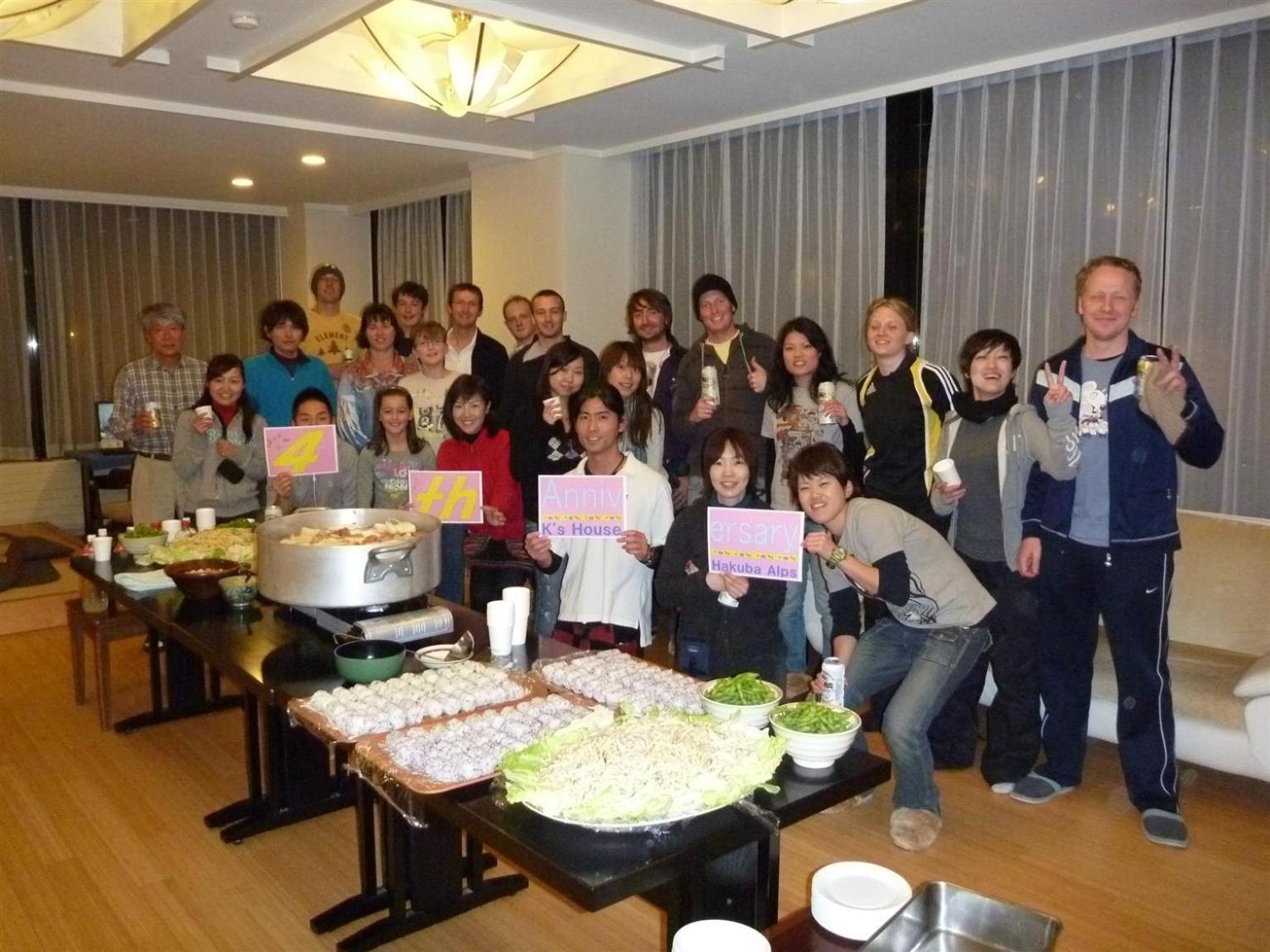 K'S House Hakuba Alps - Travelers Hostel Екстер'єр фото