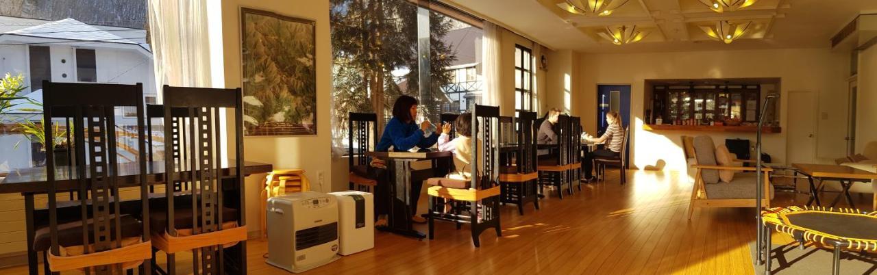 K'S House Hakuba Alps - Travelers Hostel Екстер'єр фото